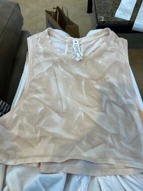 Beige tie dye size 6
